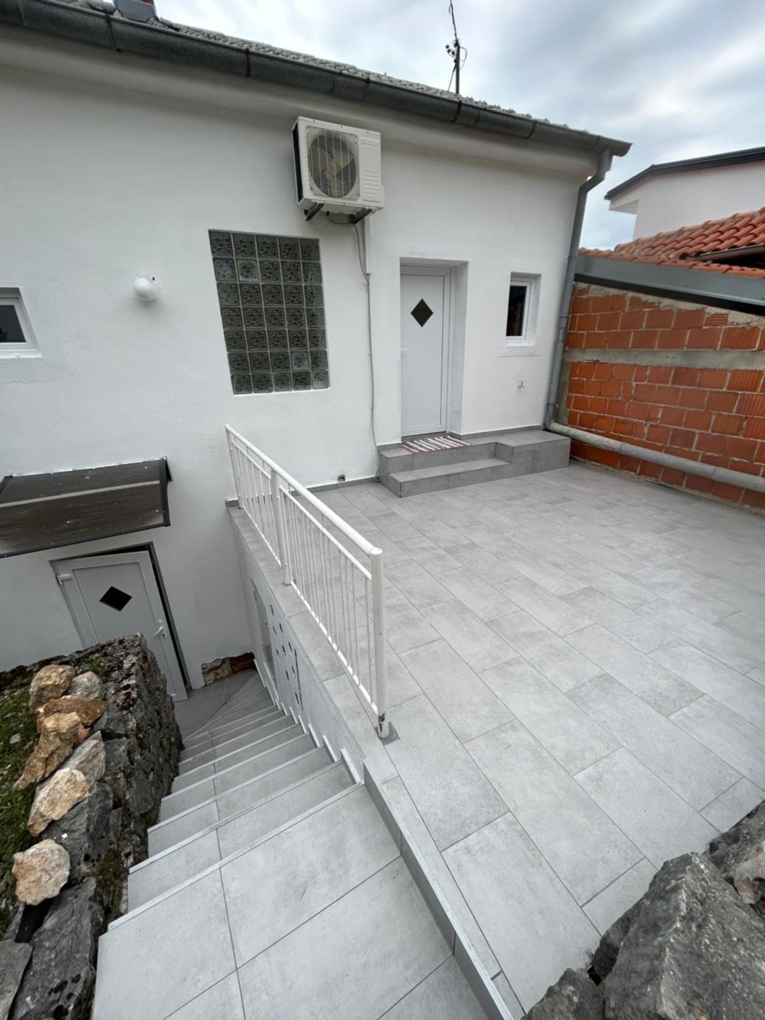 Apartmani Dramalj Zewnętrze zdjęcie